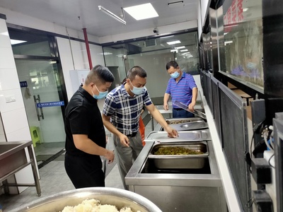 南川區(qū)市場(chǎng)監(jiān)督管理局開展2021年高（中）考及學(xué)業(yè)水平考試期間餐飲食品安全專項(xiàng)檢查行動(dòng)